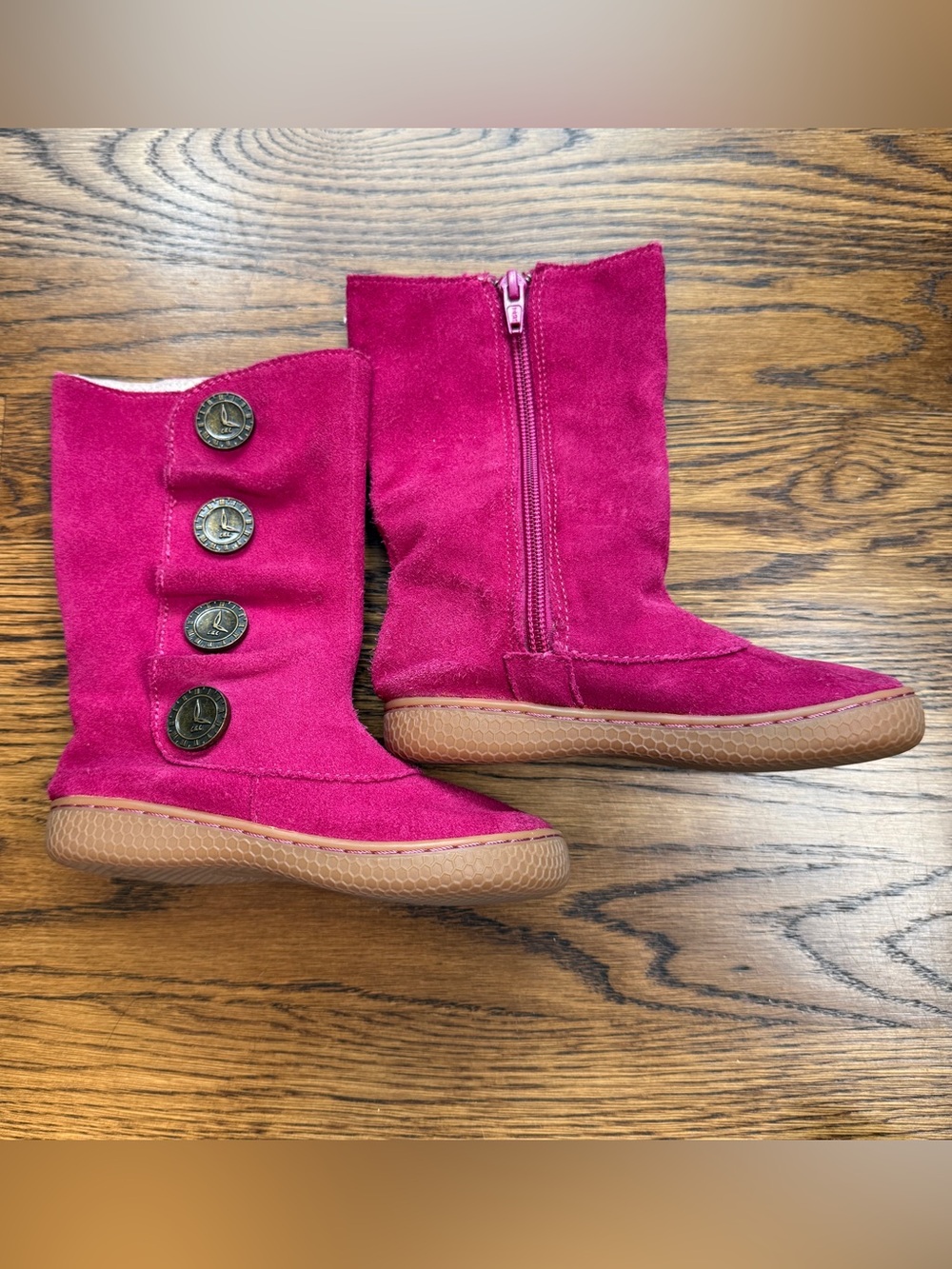 Livie & Luca Girls Tiempo Fuchsia Suede Mid Calf Button Side Ruched Boots Sz 9